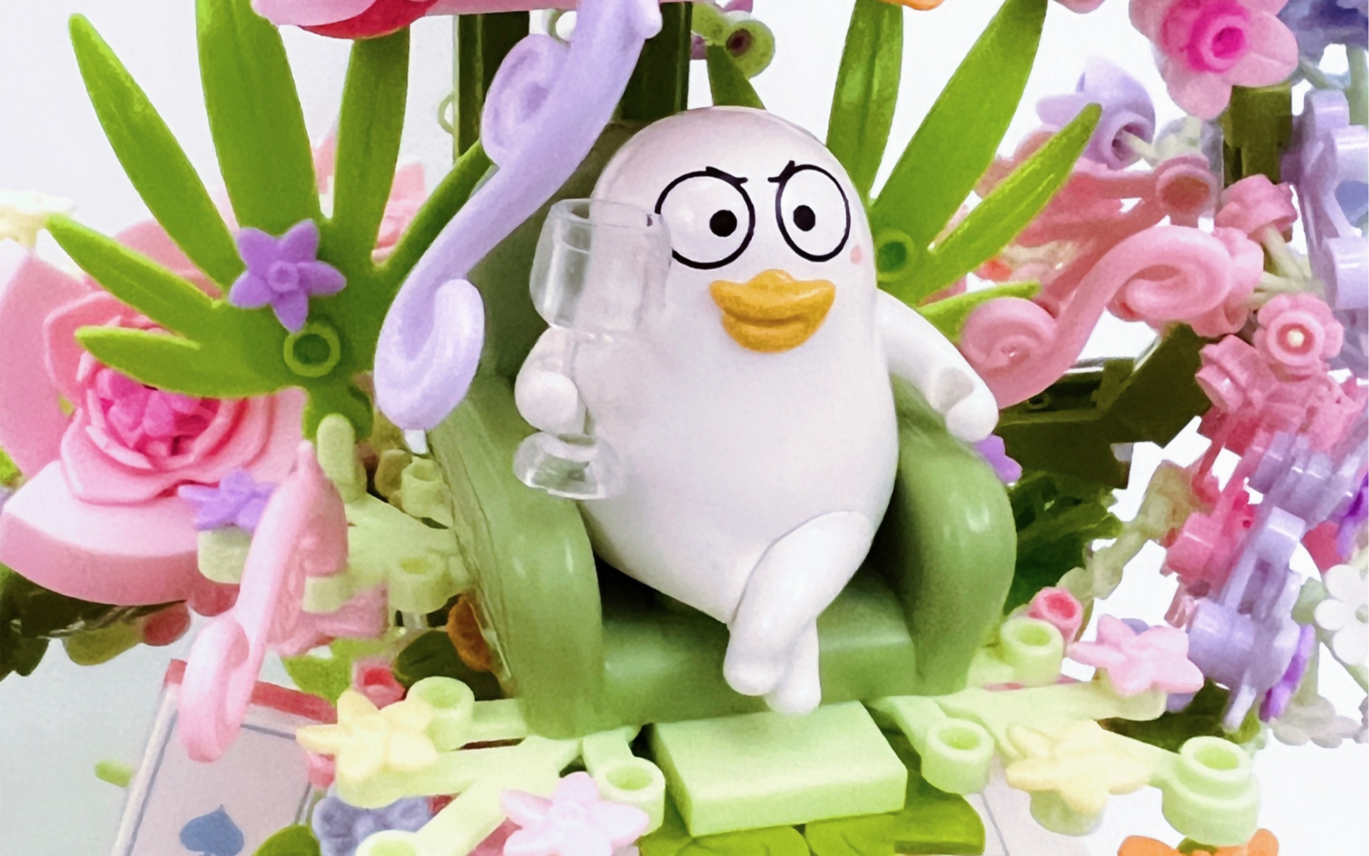 花颜茶语的plus版—小刘鸭的梦幻花堡.3000 片,拼装过程敲解压.