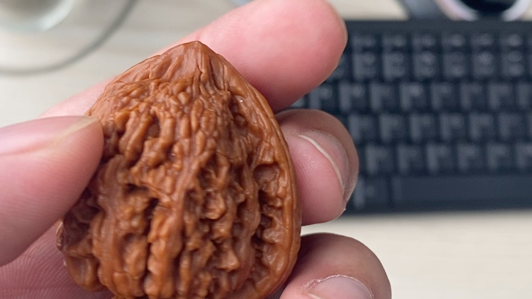 承德密纹狮子头核桃不打底手盘第三十一天