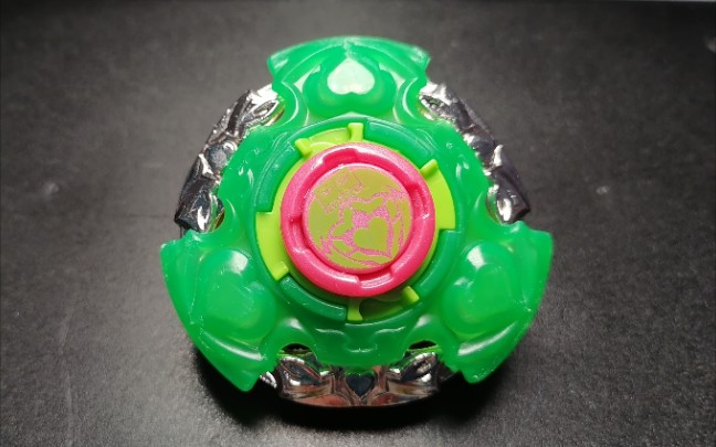 我们大小姐没有你这么吃瘪的陀螺!——碧凌圣枪s