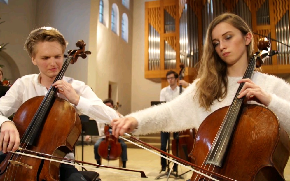 [图]G.Sollima:Violoncelles,vibrez! & 为两把大提琴和弦乐队而作 / two cello and string orchestra