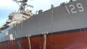 美国海军第三艘伯克3下水