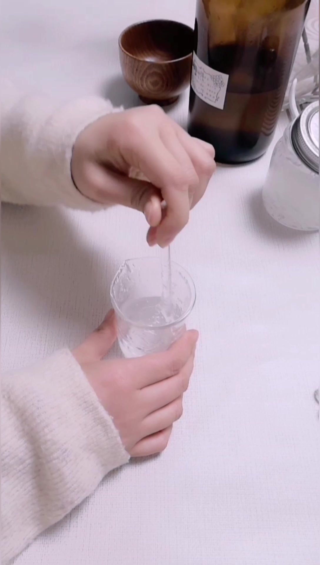 璐薇佰草教你手工制作芦荟凝胶_哔哩哔哩_bilibili