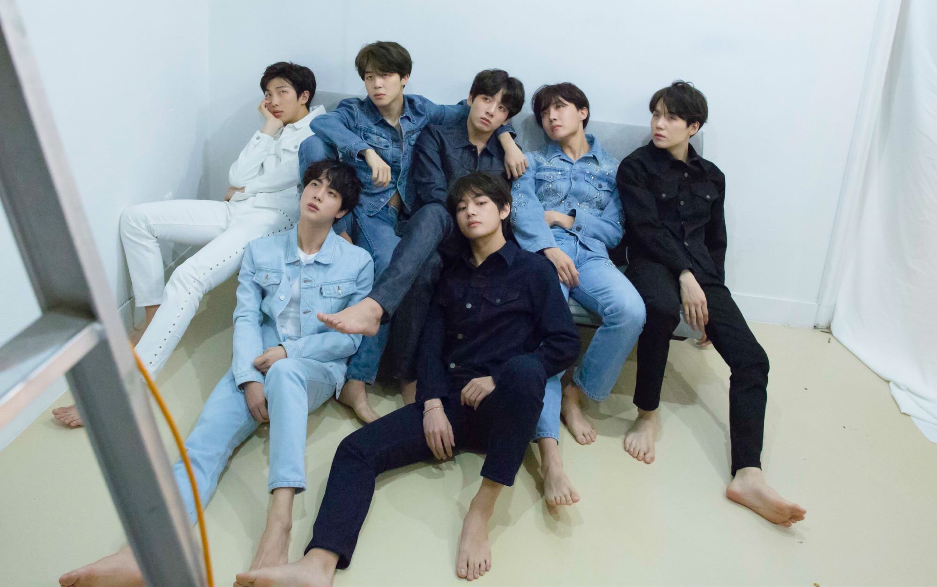 congratulationsbtsarmy10millionfollowershit