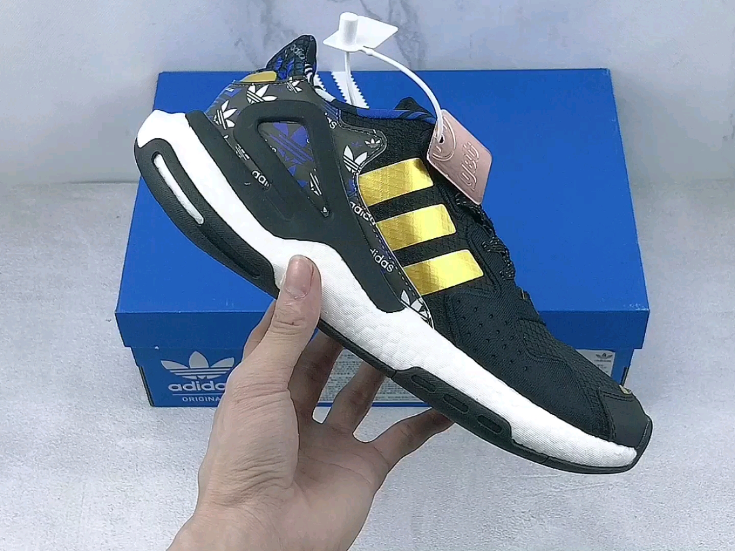 【大山製造】get 阿迪達斯 夜行者二代 黑金 adidas day jogger 爆米