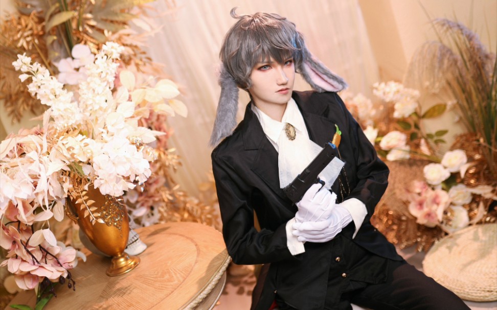 垂耳执事广播剧言逸 cos 大概没人看佛系分享是