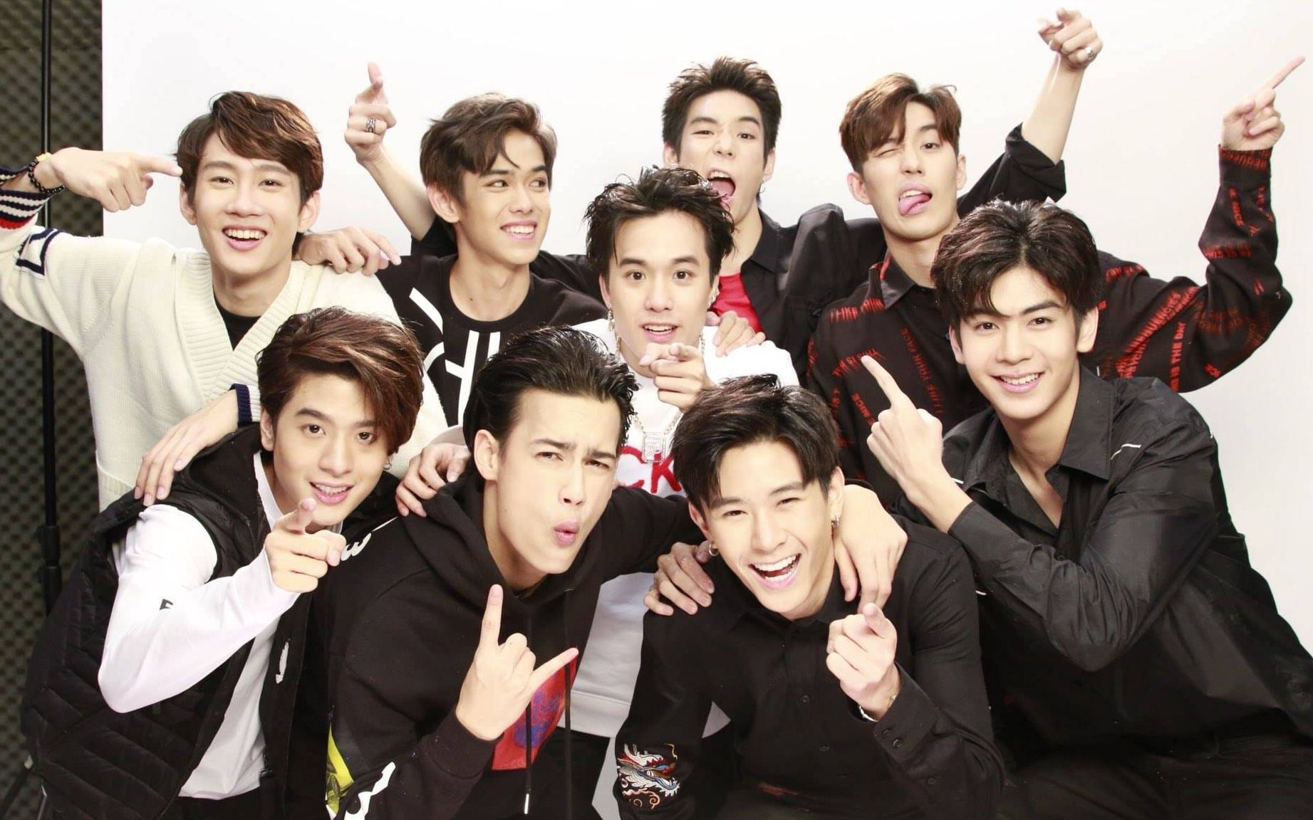 泰国9by9th男团做客综艺《talking with toey》