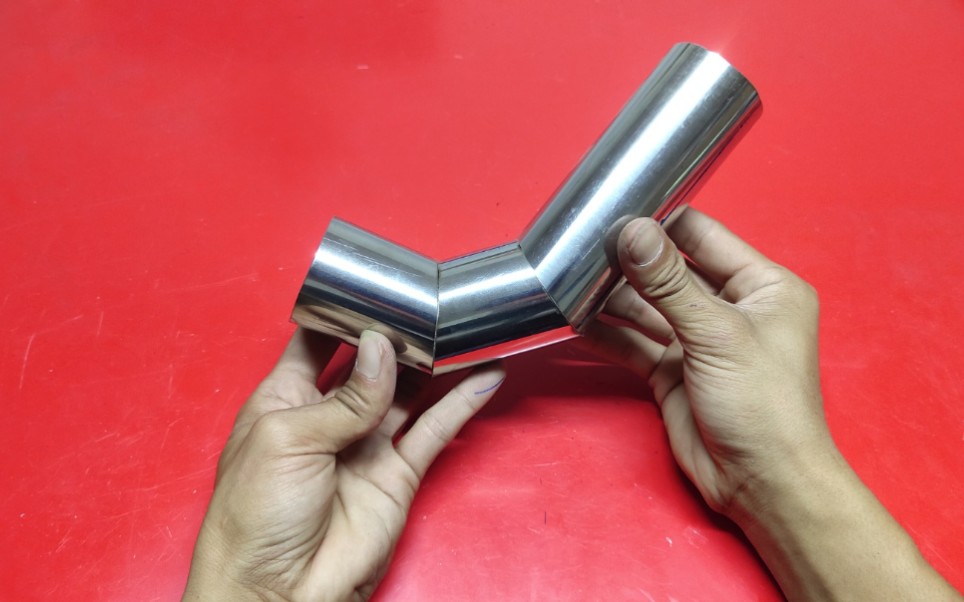 400一天的老师傅,现场展示圆管下料三节弯头的精湛技术,真的是太牛了!