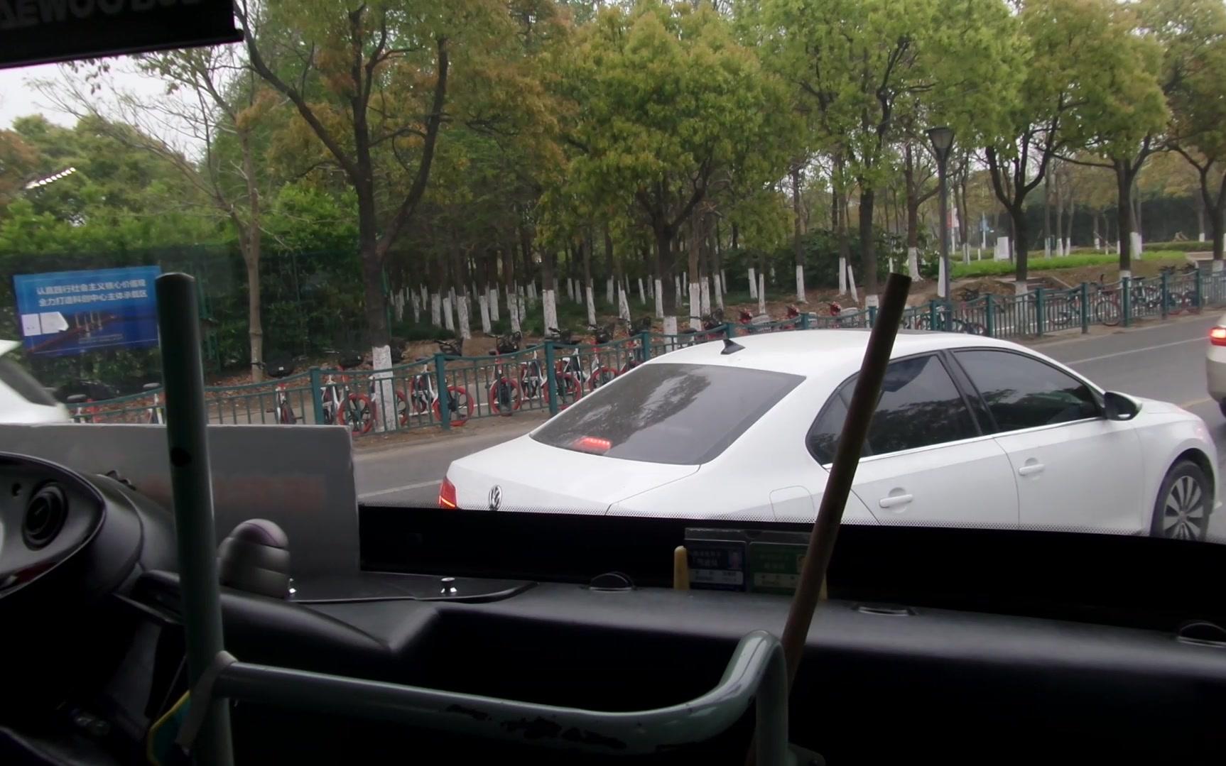 废稿上海公交龙芦专线原速原声无加工往龙阳路地铁站方向全程pov