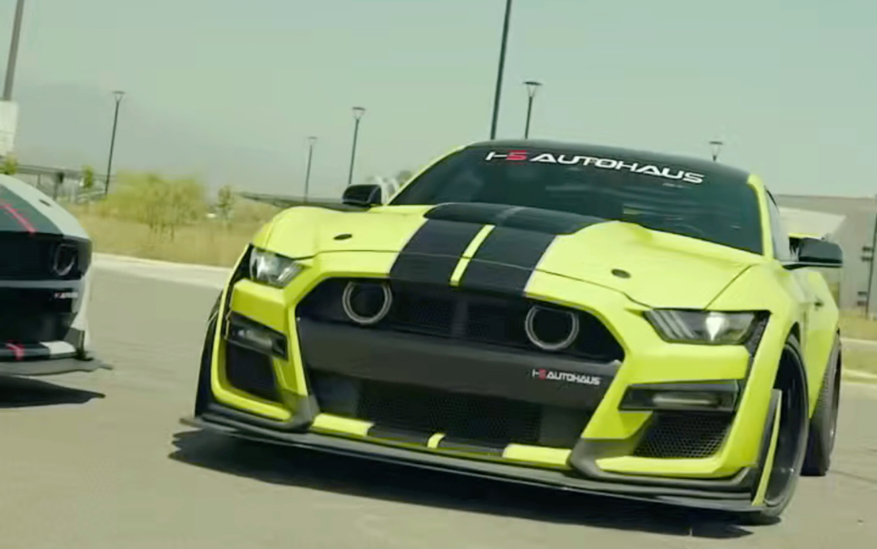 一组超酷的野马极品飞车