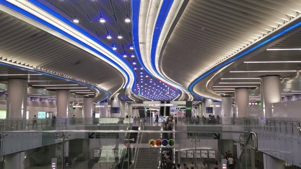 羊角番禺广场站