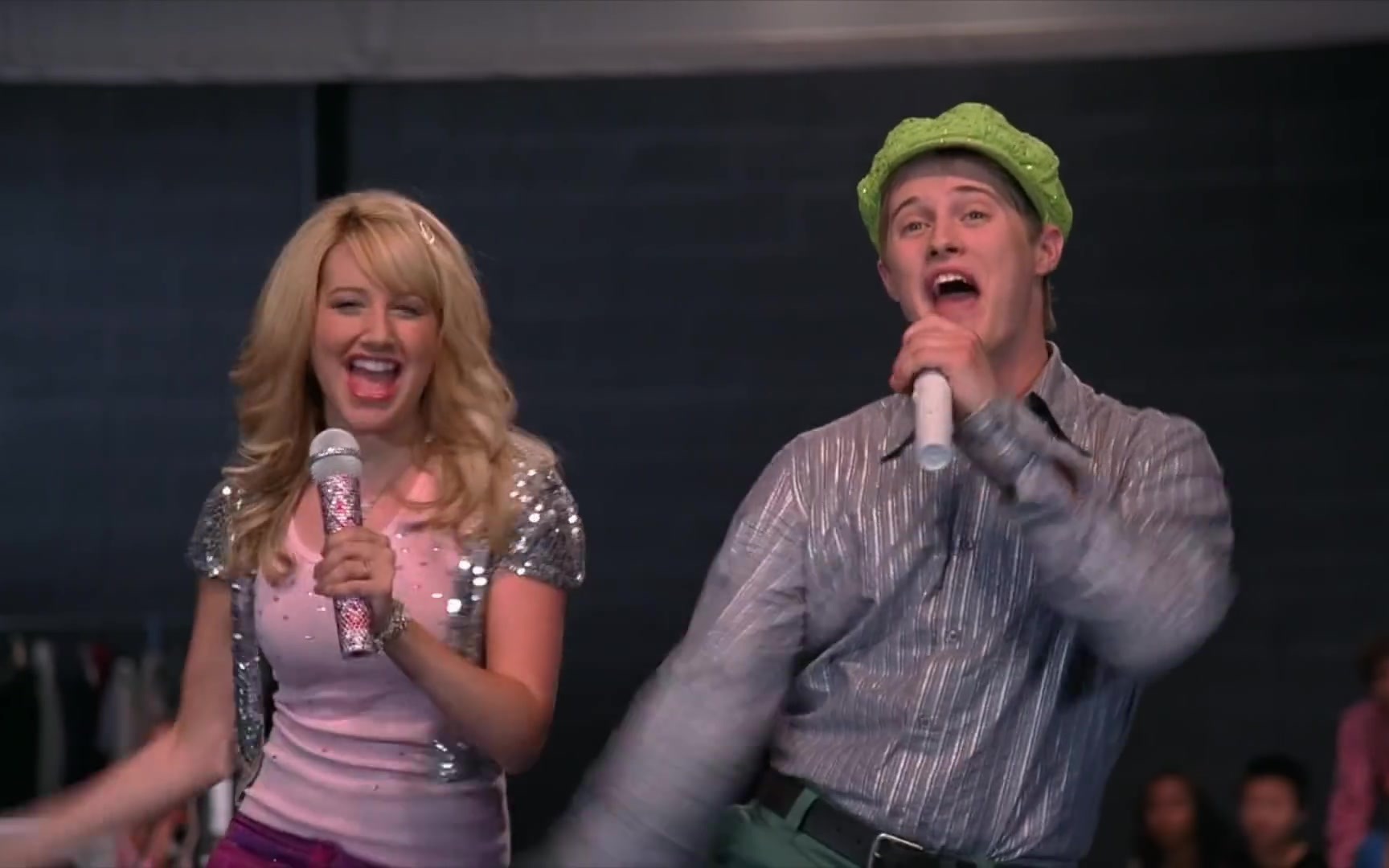 [图]Ryan, Sharpay - What I've Been Looking For (From "High School Musical")