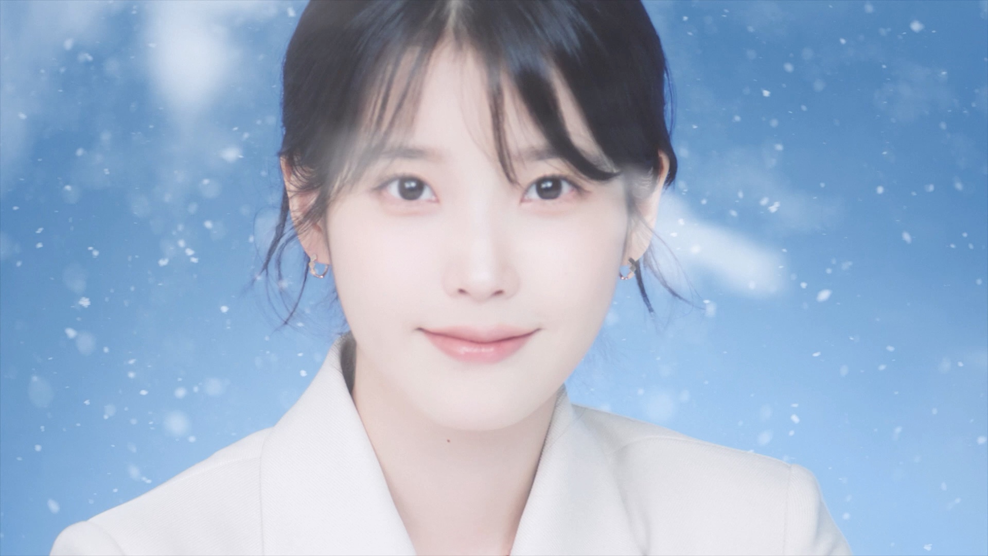 【IU】【onlyU视频】231006 IU x J.estina珠宝宣传视频哔哩哔哩bilibili