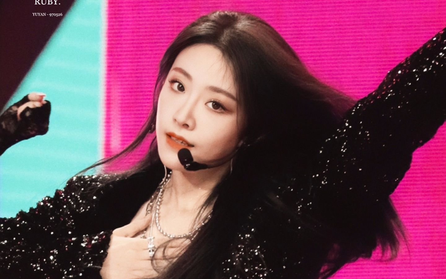 喻言618晚会the9成团首秀yesok猎饭拍路拍合集