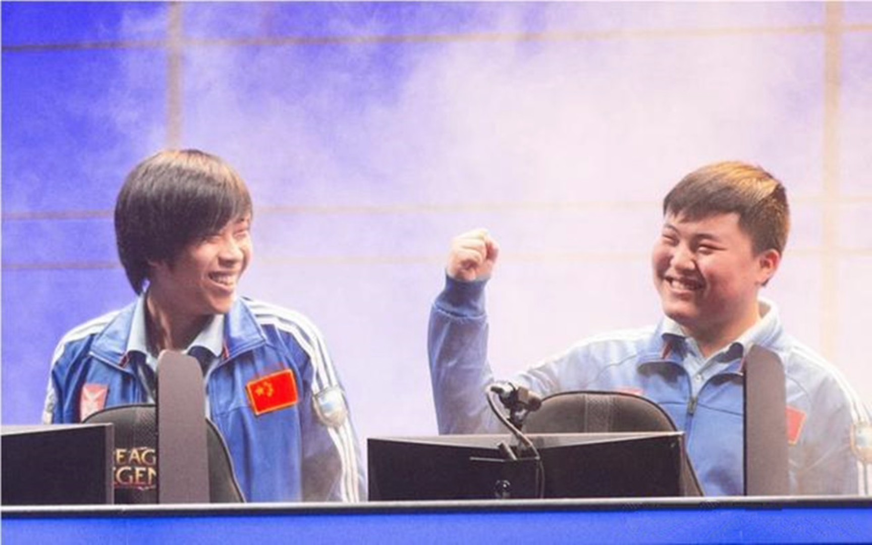 【卢本伟】他曾身披国旗,为国争光!_哔哩哔哩_bilibili