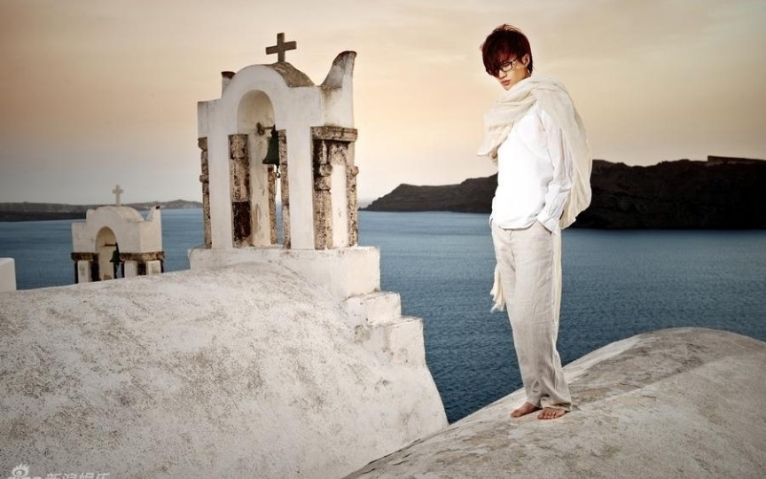 许嵩/刘美麟《温泉》(歌词版)mv