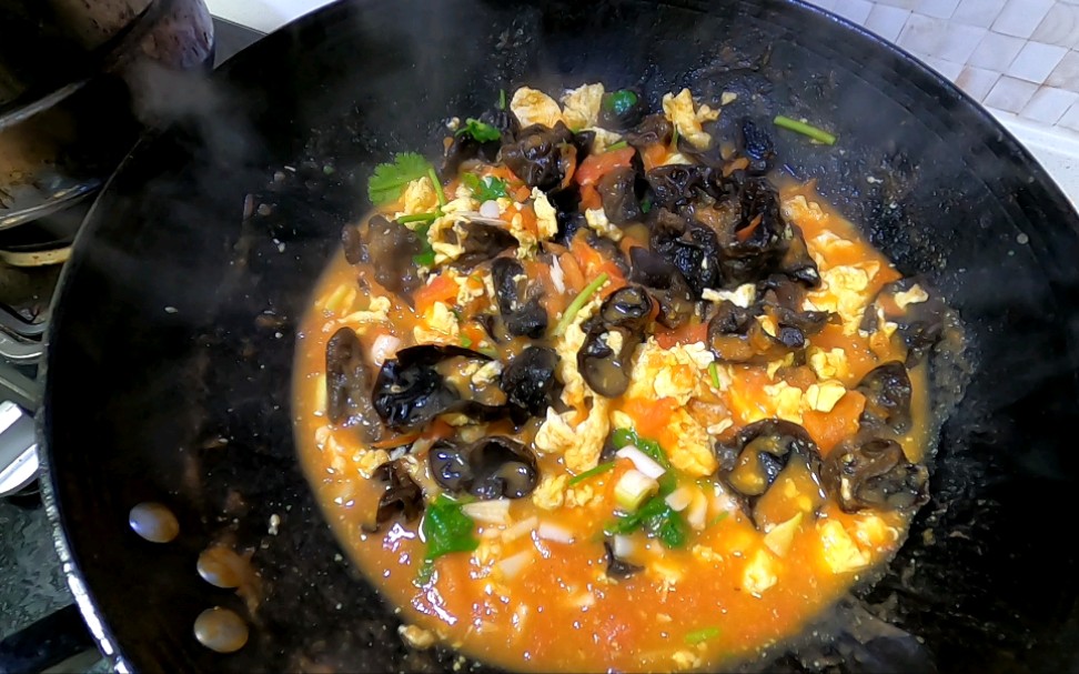 西红柿炒番茄木耳才是灵魂