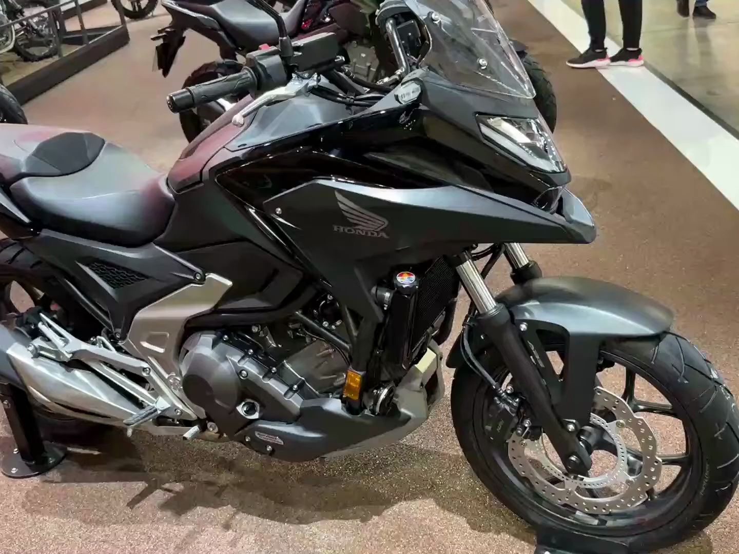 2023款本田nc 750 x