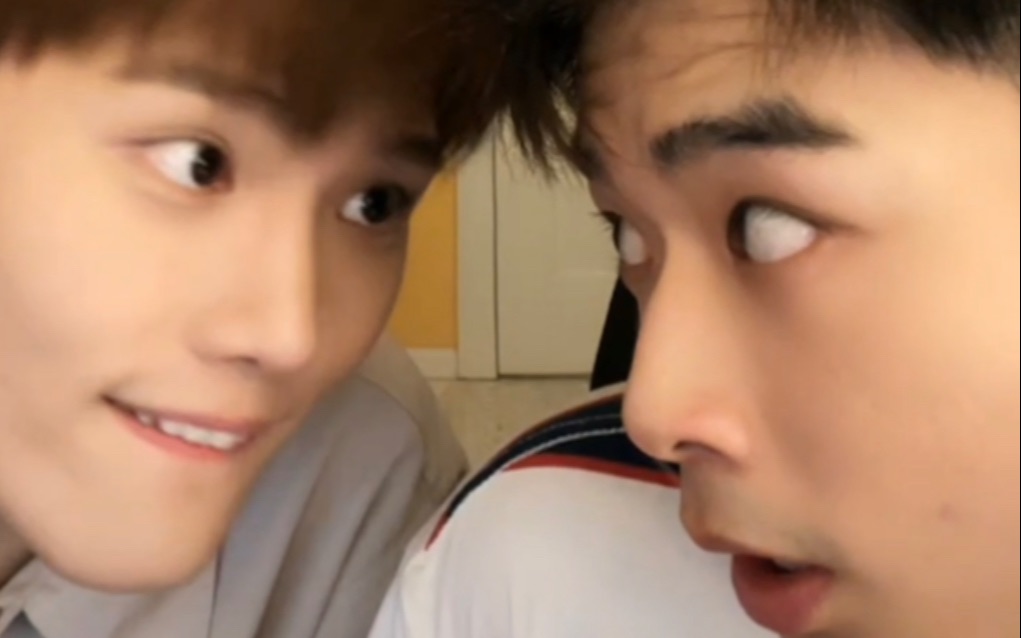 鹤楷0403直播录屏羊宝版糖果挑战幕后郝老师开开车之动作戏鹤楷某些