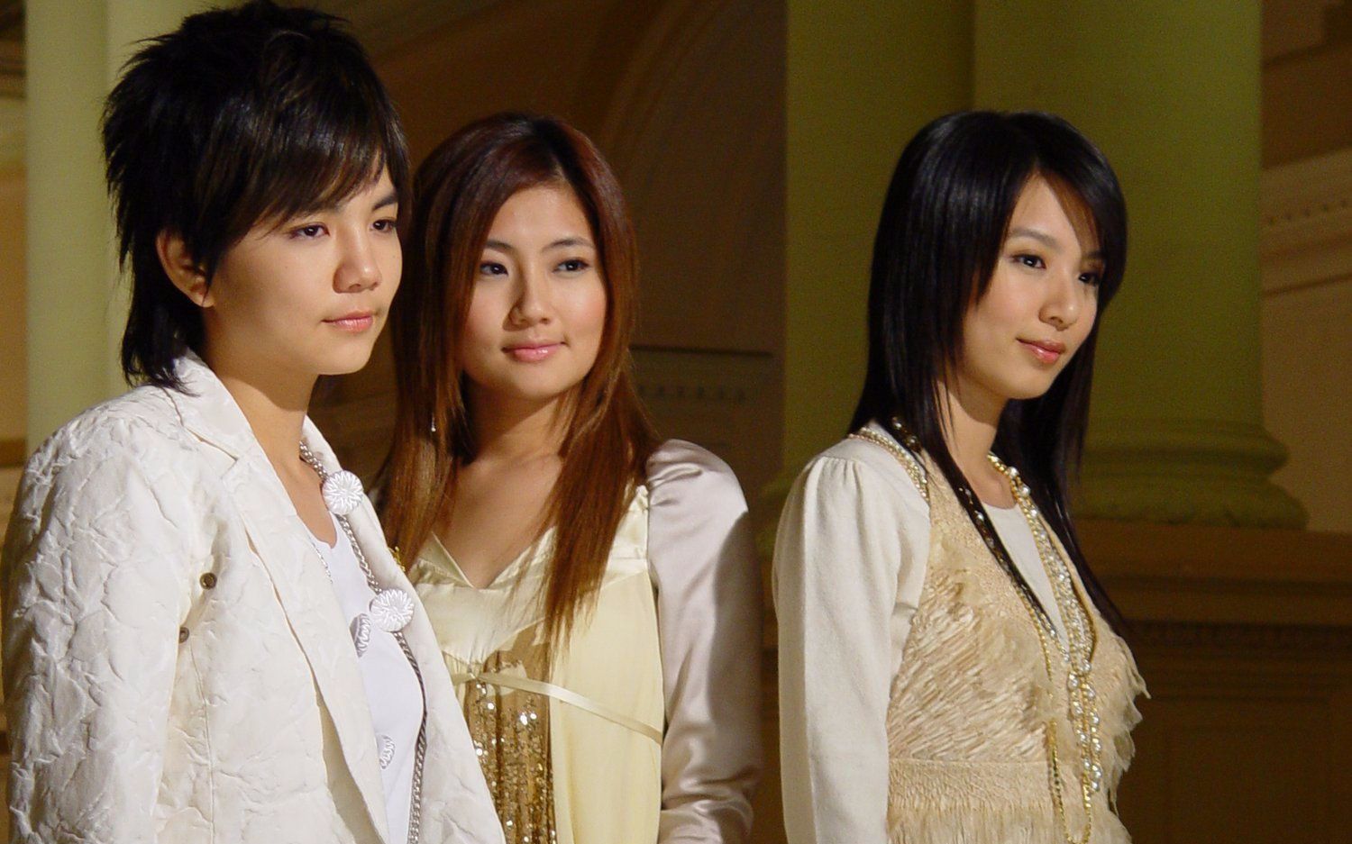 e - 我爱你 13分钟完整剧情版 mv_哔哩哔哩_bilibili