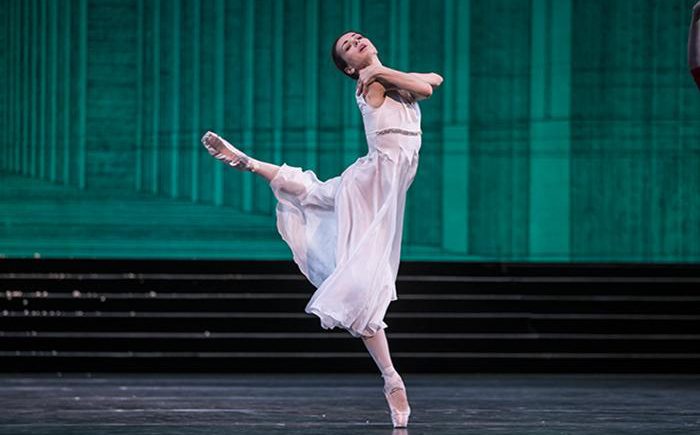 芭蕾全剧马林斯基芭蕾灰姑娘2015年