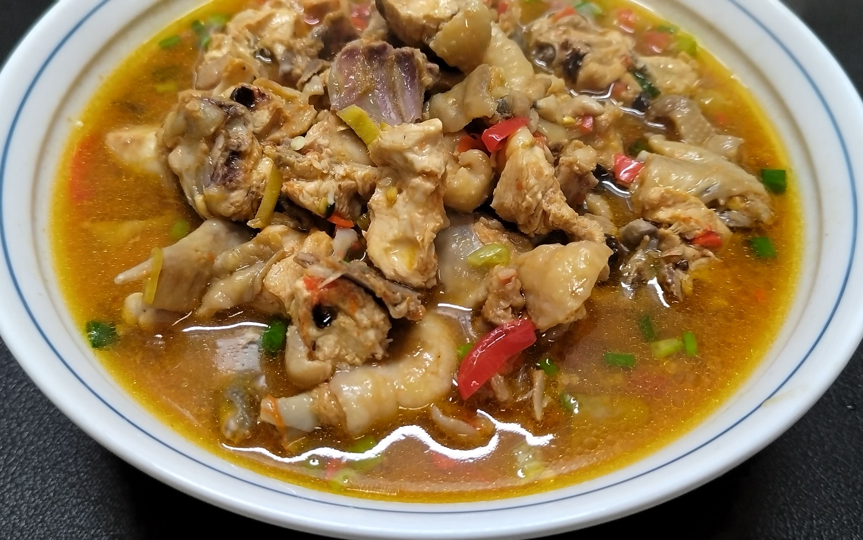 湖南农家菜《醋蒸鸡》,做法详细,鲜嫩不柴,酸辣开胃,汤汁拌面拌饭不错