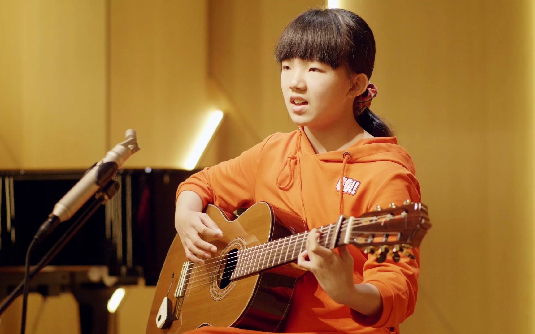 叶子瑜 吉他弹唱《monster》贵阳凌云吉他