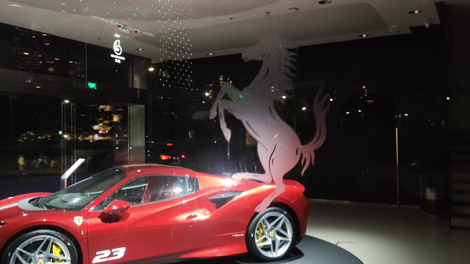 深圳湾一号豪车