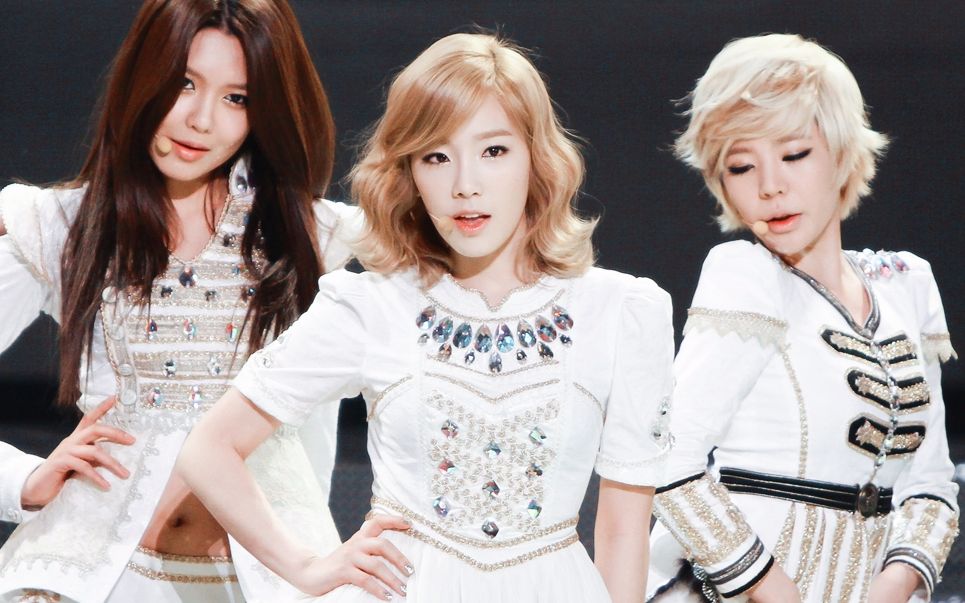 【111224 the boys 】【经典笑场舞台】【登顶时期可帅可萌气场十足的