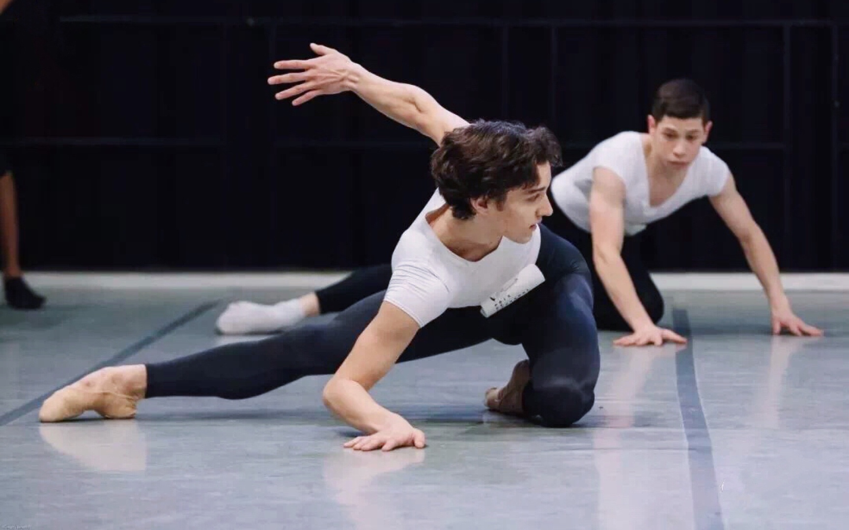 【六一放送】yagp比赛候场间隙的逆天芭蕾小王子们_哔哩哔哩_bilibili