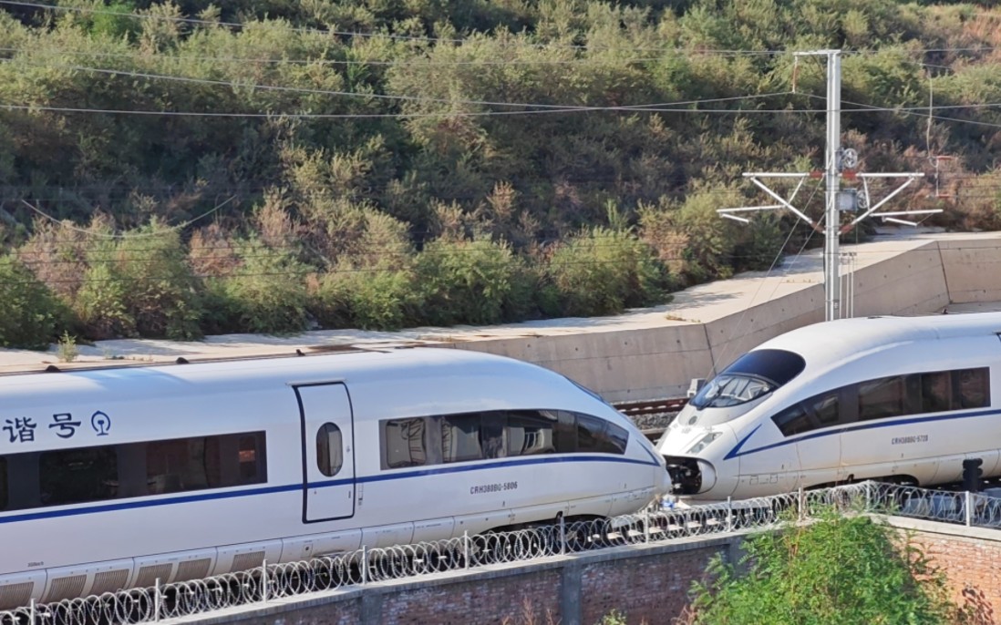 crh380b出站图片