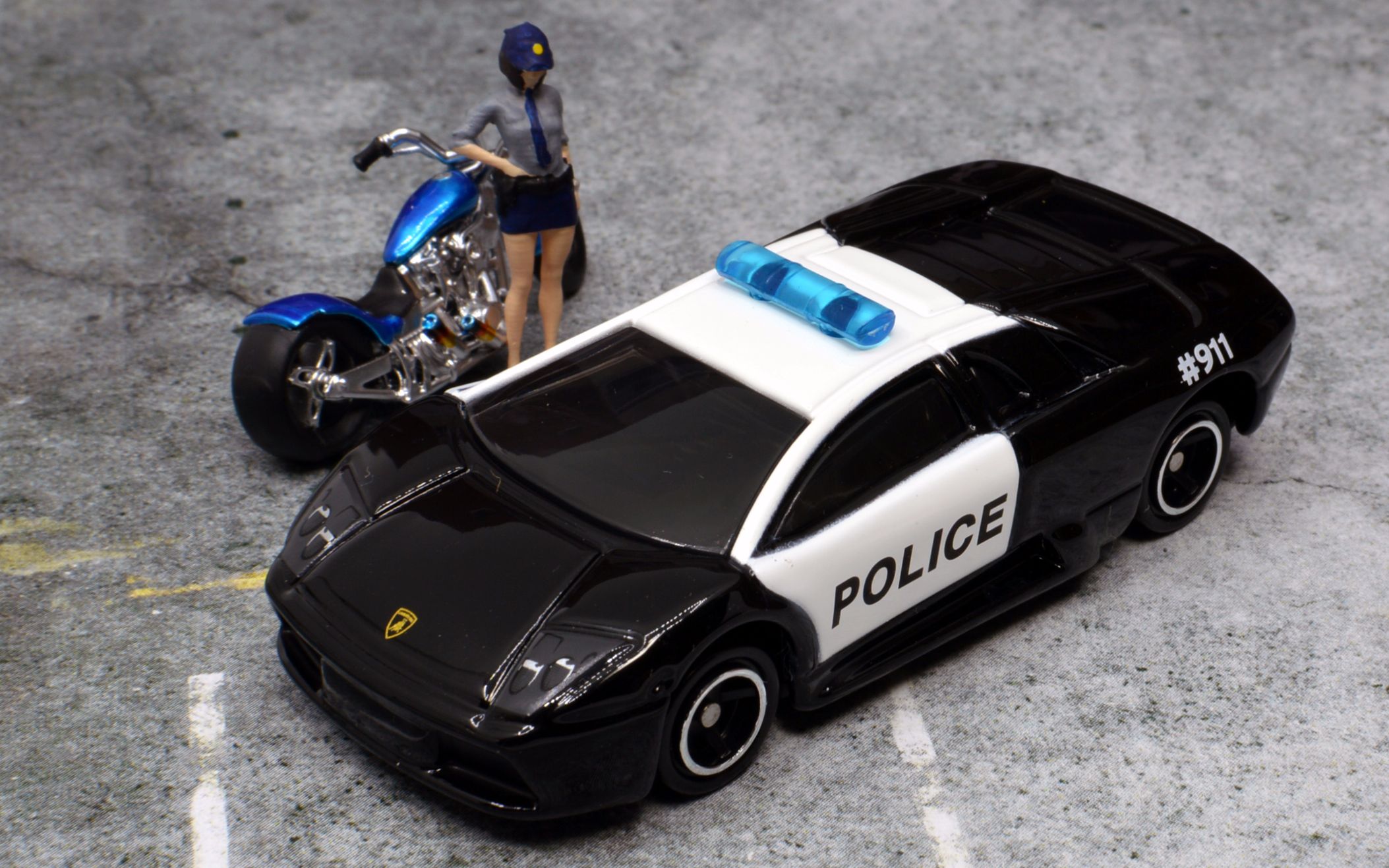 多美卡永旺特注no.46 兰博基尼蝙蝠美式警车 特注 tomica【东知玩具】