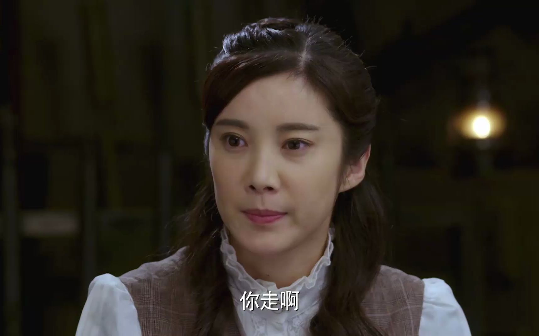 神勇武工队传奇:神医给队长看病,听见异响,花轿下面有定时炸弹