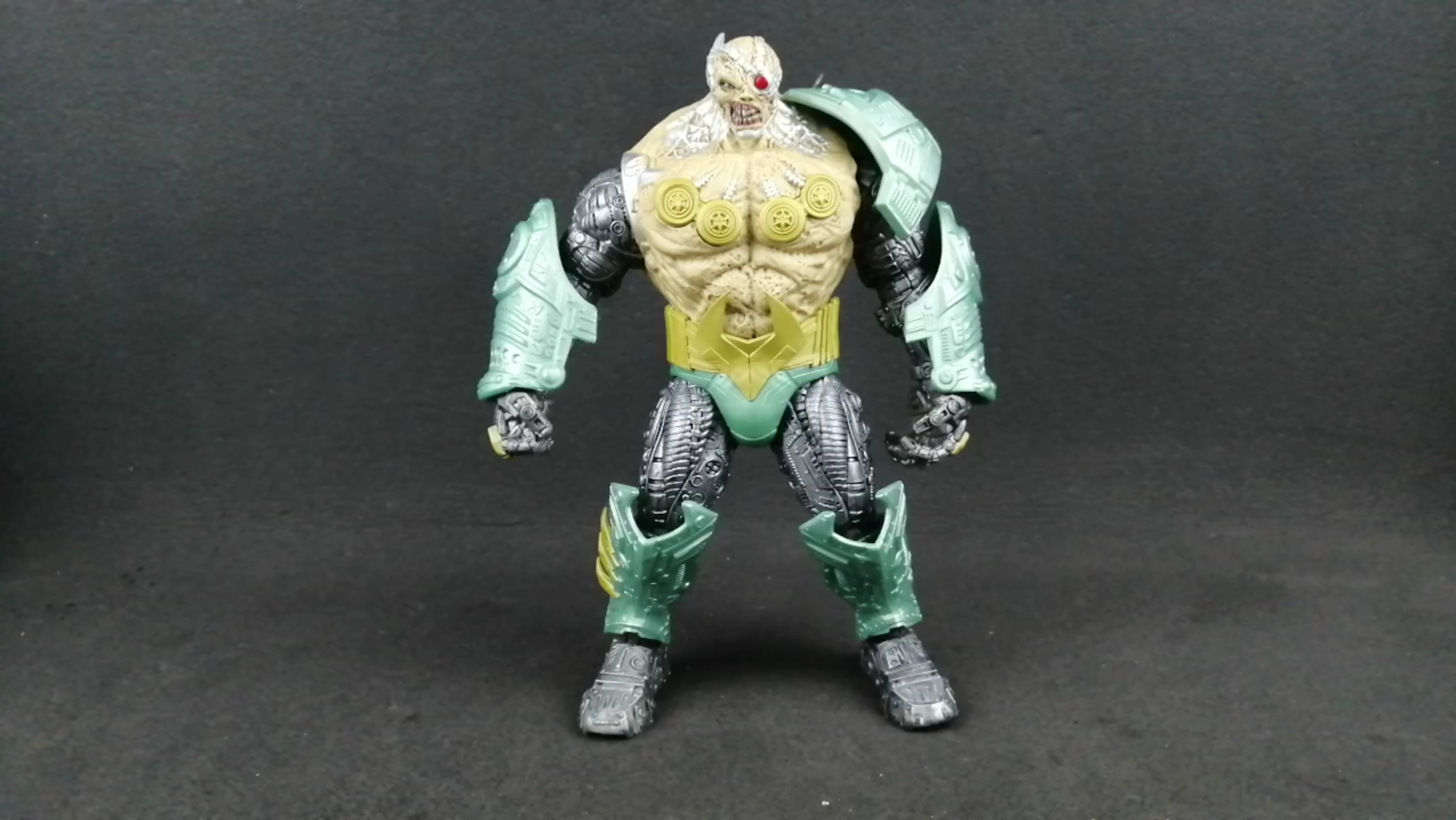 麦克法兰新版再生侠绝杀 钟爱评测 麦克法兰 第892期