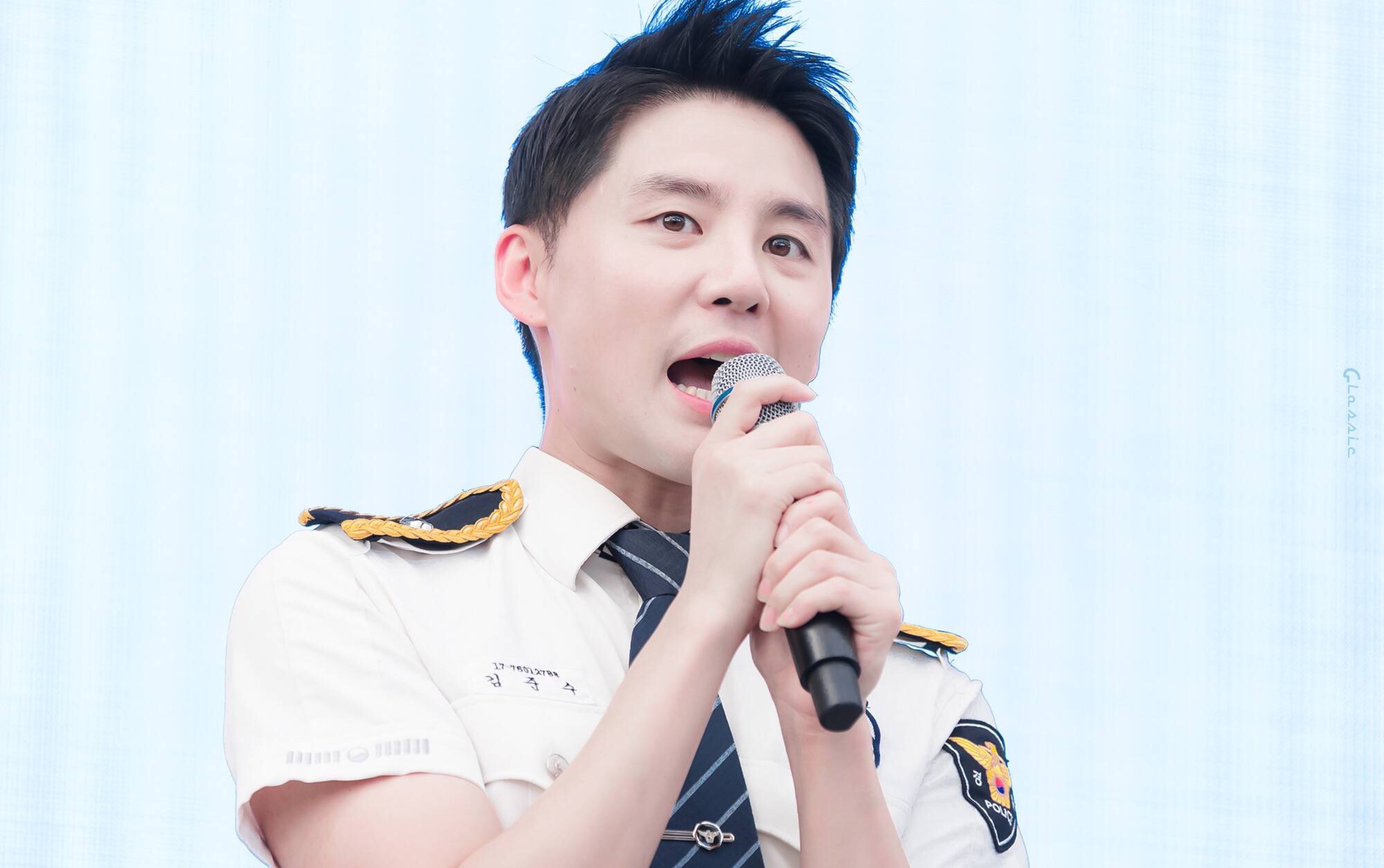 团宠金俊秀 20180830 直播 清唱 you are so beautiful～副团