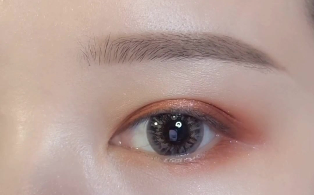 新手三段式眼影搭配法_哔哩哔哩 (゜-゜)つロ 干杯~-bilibili