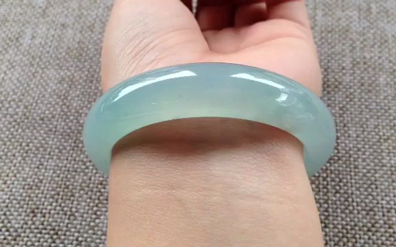 冰种起胶蓝水翡翠手镯