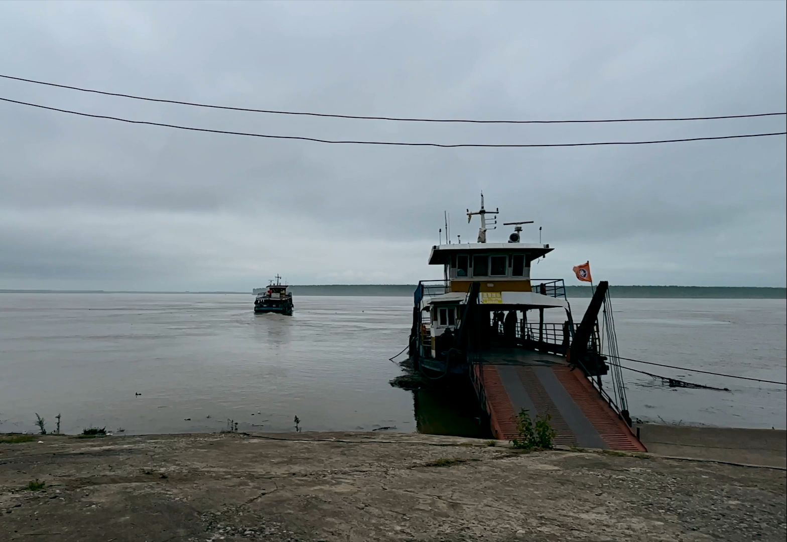 【纪路】石首篇 游荡在宁静的湘鄂边小城,比武汉更宽阔的长江