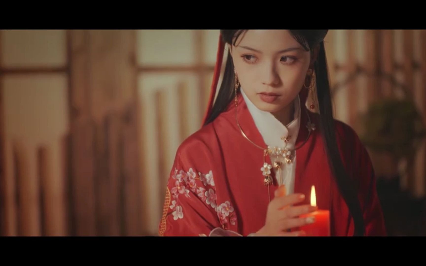 党妹赤伶面对党党的美颜暴击除了啊啊啊还有什么可说的