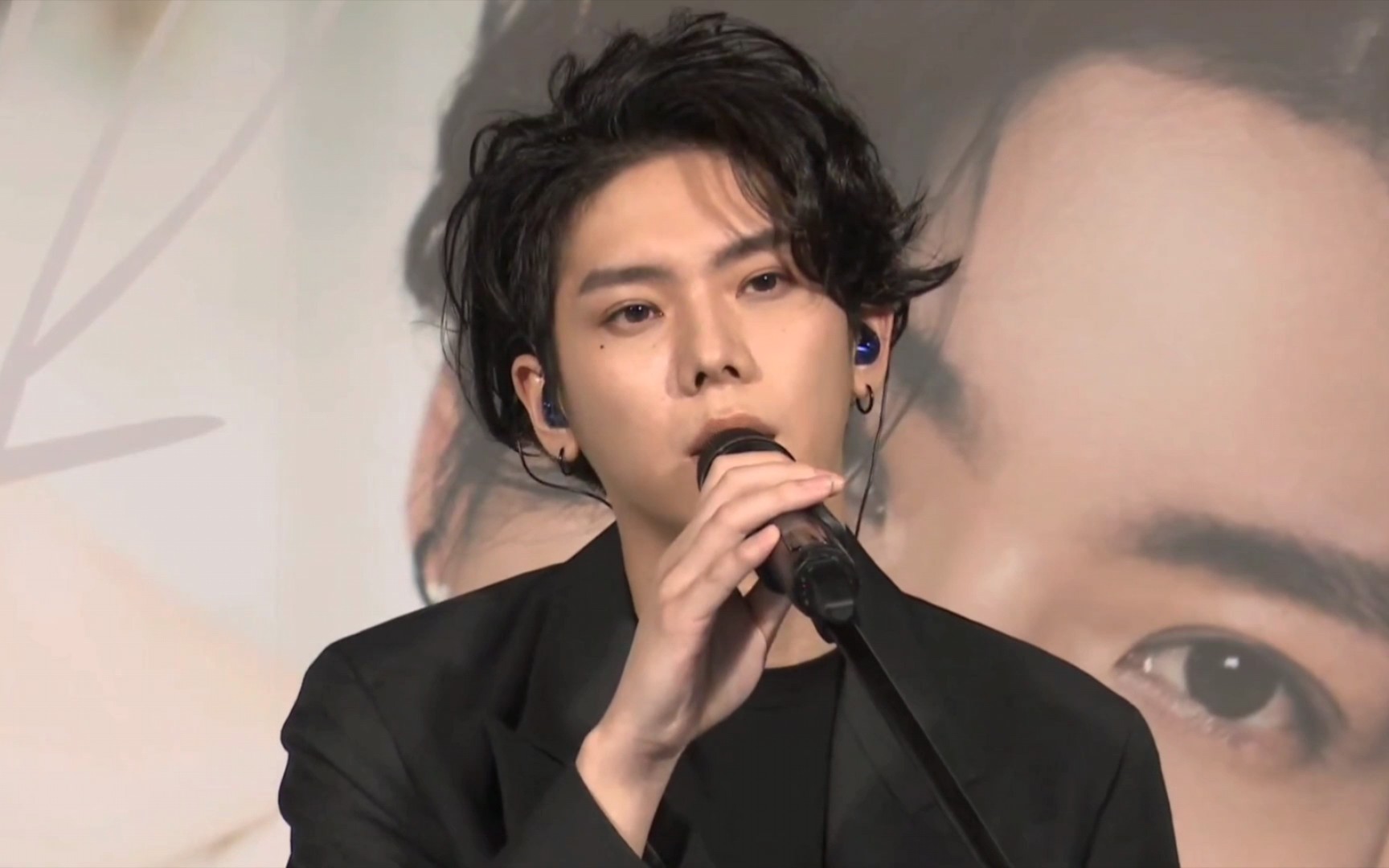 【杨宇腾yu线上演唱会】不完全剪辑 | 5首歌 部分个人谈话1080p