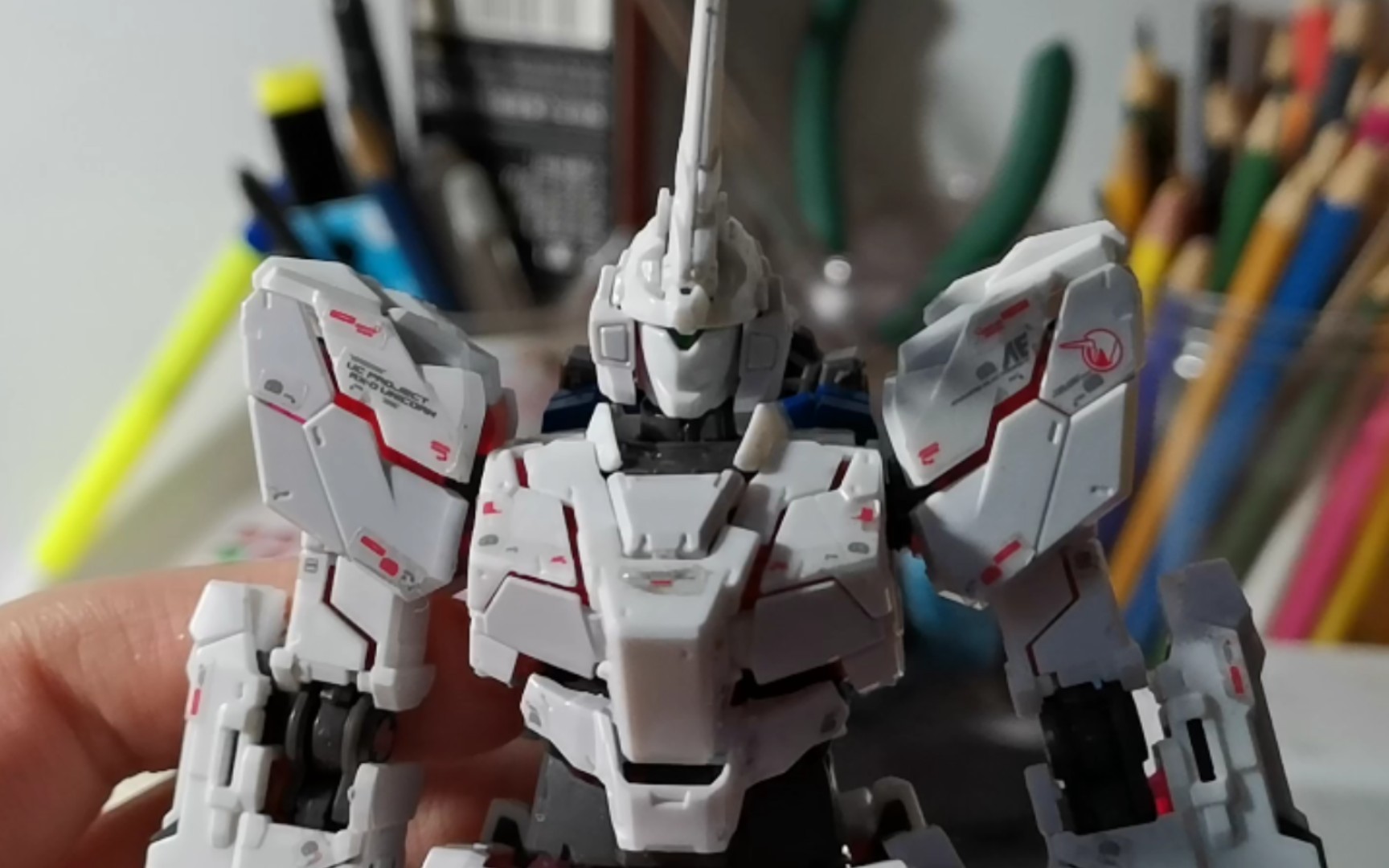 爆甲吧!万代rg独角兽爆甲过程