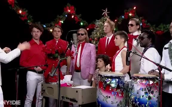 [图]Arcade Fire-Little Drummer Boy