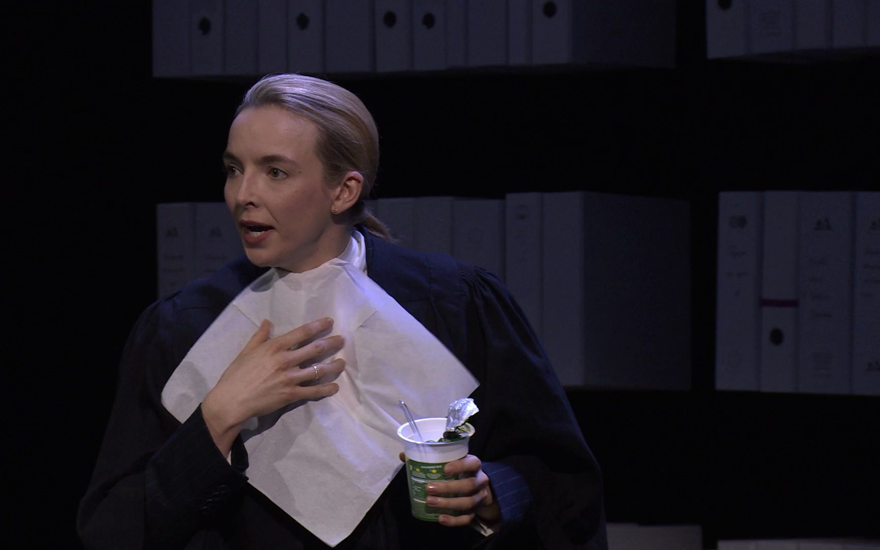 英国(英字)伦敦品特剧院《初步证据》(prima facie)_哔哩哔哩_bili