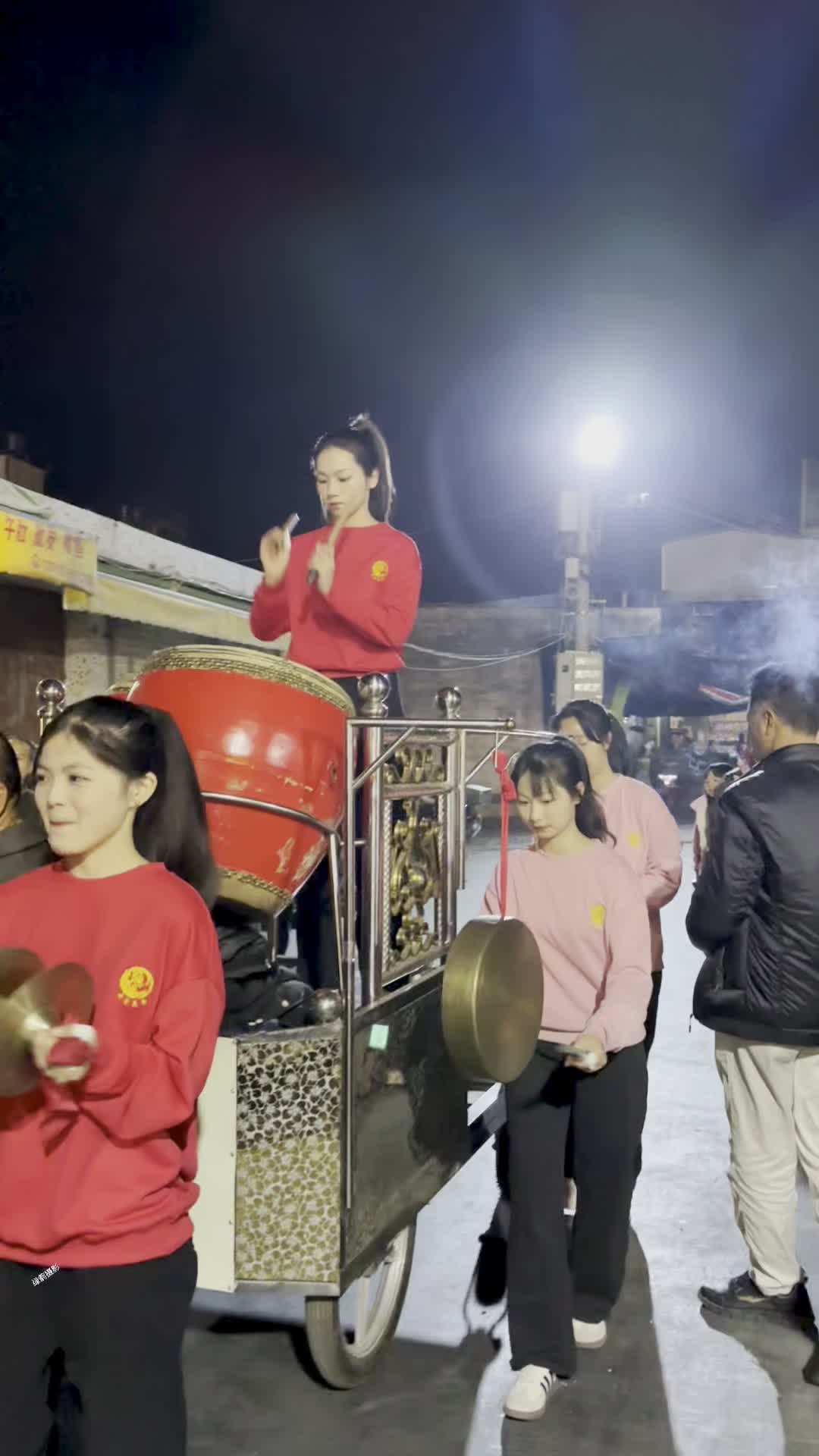 汕头市潮阳区贵屿镇华美乡女子英歌训练服亮相,惊艳众人!