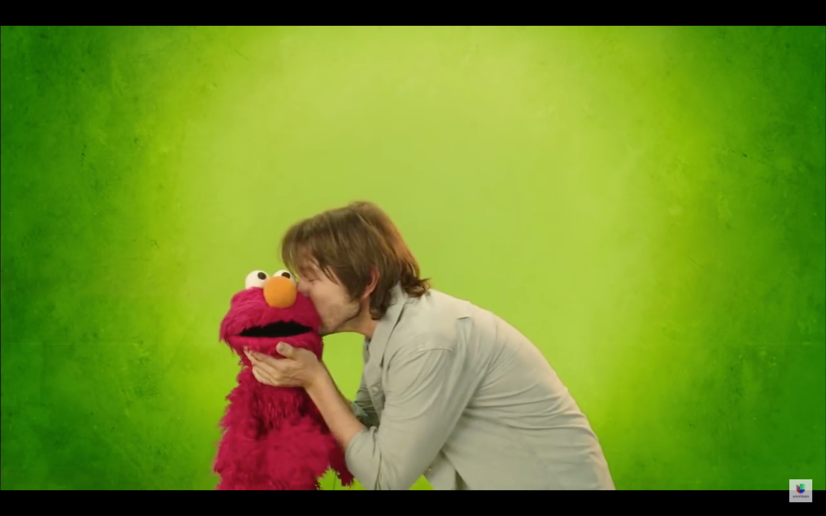 diegolunadiego与elma表演各种感情西语芝麻街