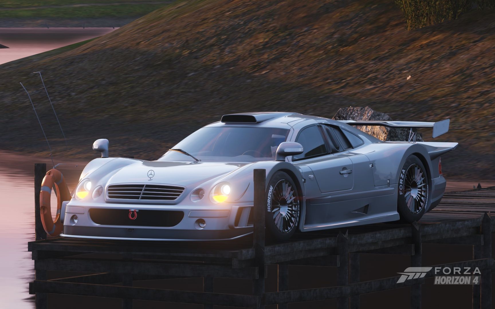 【地平线4】驾驭非凡 梅赛德斯-奔驰 amg clk gtr 雨地精灵 极速起舞!