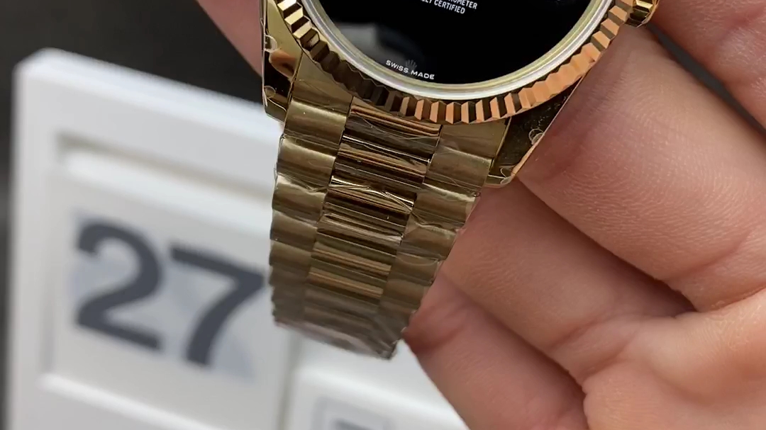 卡地亚a货手表多少钱一块,卡地亚蓝气球a货售价一览表