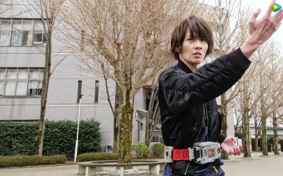 假面骑士blade全形态变身卡牌使用必杀合集