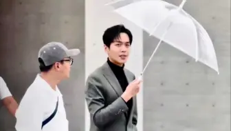 【张若昀】换个角度，帅哥身手敏捷非常淡