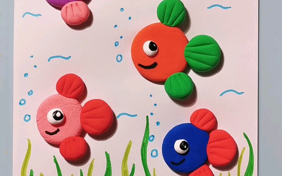 幼儿园手工粘土创意画:海洋小鱼