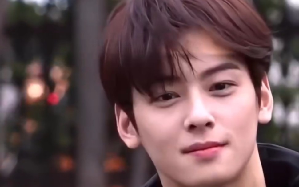 当脸蛋天才车银优遇到非常狂热的男粉丝